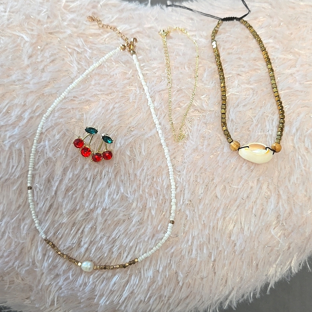 Accessories necklace earrings anklet bracelet